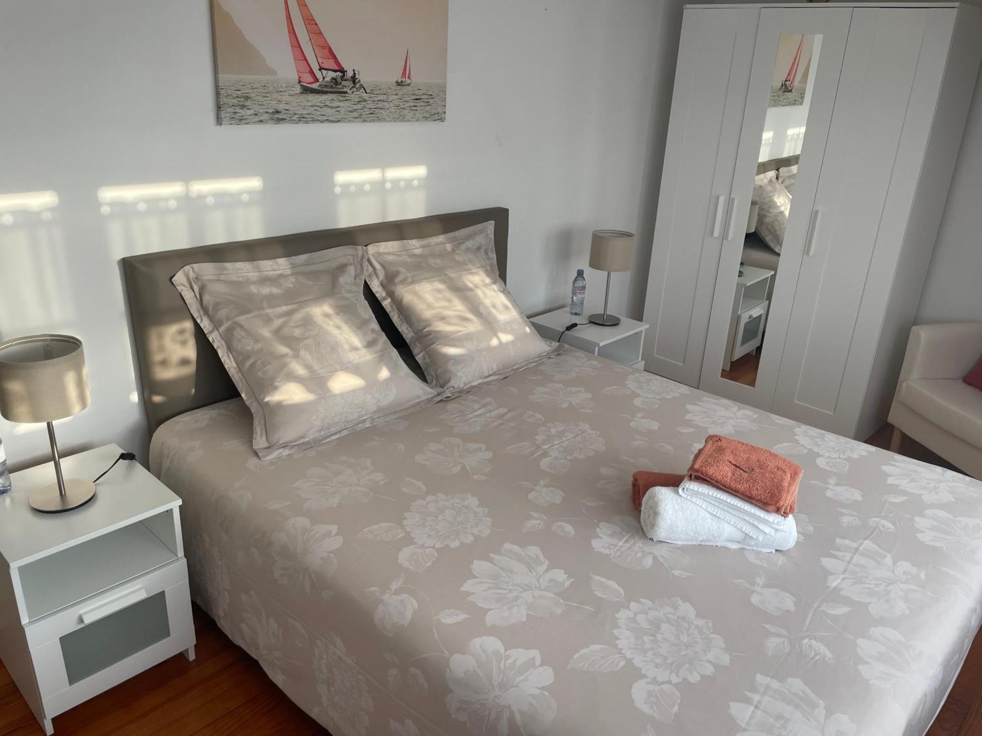 "La Revillaise" Proche Mer, Grand Jardin Clos, 2 A 5 Personnes-Adultes-Enfants- Réville Exterior foto