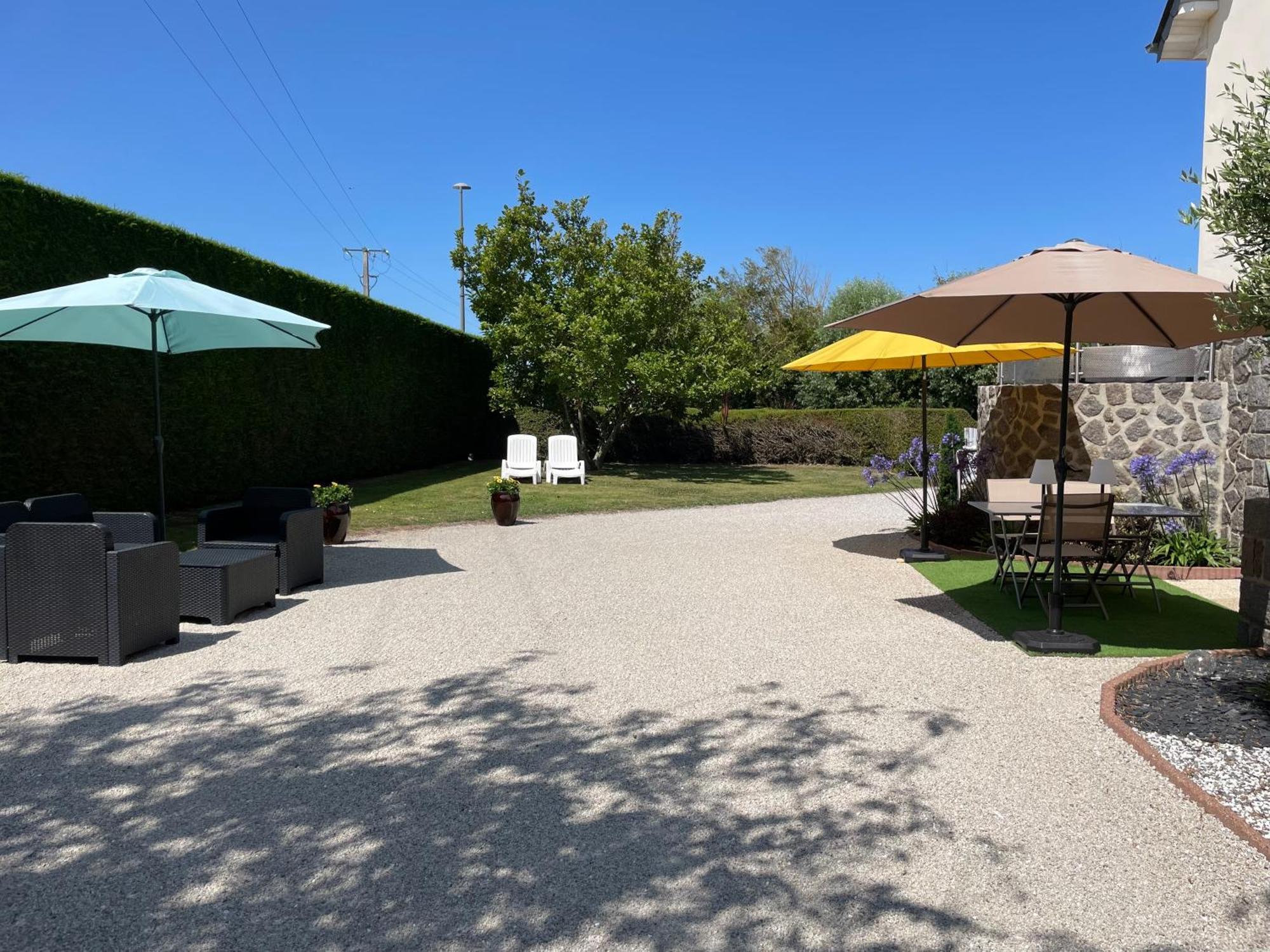 "La Revillaise" Proche Mer, Grand Jardin Clos, 2 A 5 Personnes-Adultes-Enfants- Réville Exterior foto